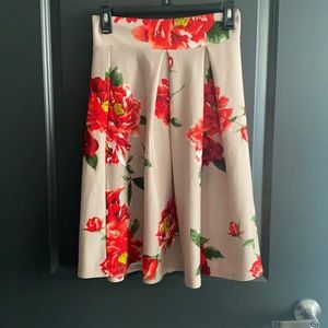 Tan and red paper moon a line skirt small